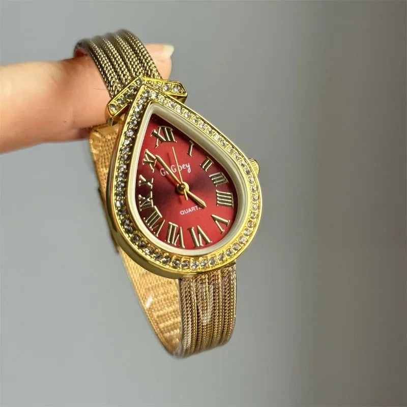 Luxury Gilded Diamond Waterdrop Dial Watch Fashion Women Quartz Watch Roman Scale Watches Wholesale Reloj De Mujer Vintage
