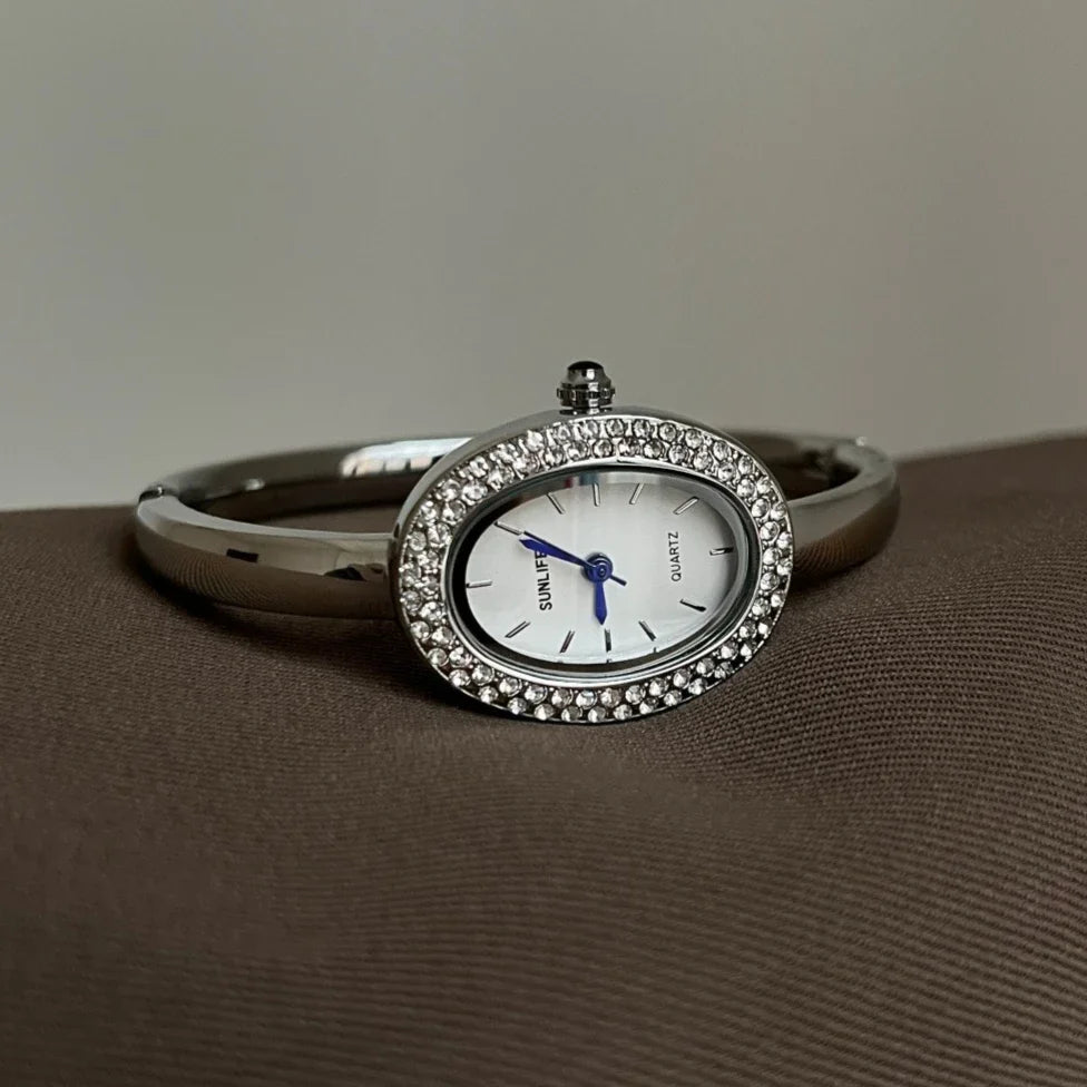 Dropshipping Famous Brand Watches Women Diamond Encrusted Oval Dial Quartz Watch Luxury Gifts Bracelet Wristwatch Reloj Mujer