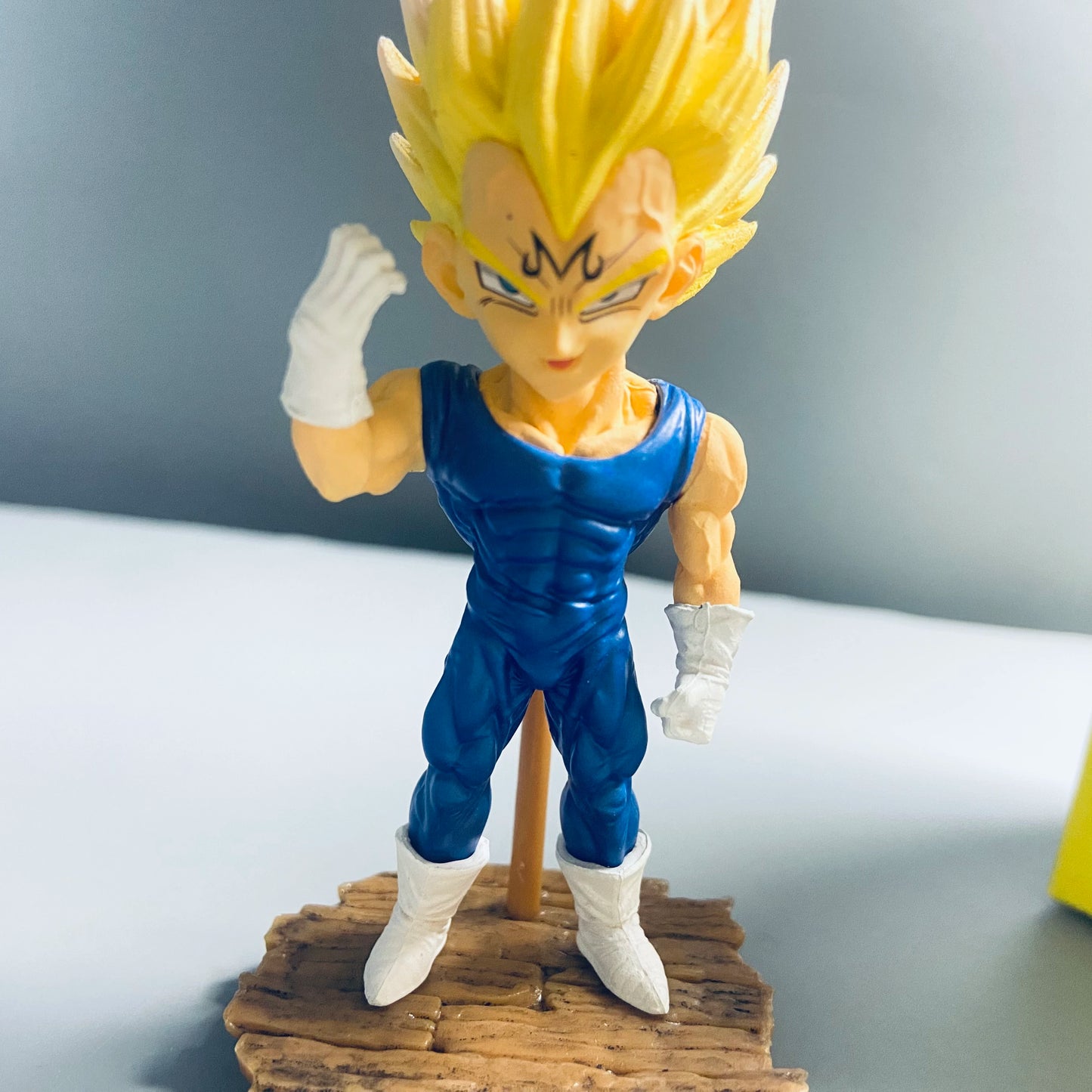 9cm Dragon Ball Z Super Saiyan Prince Vegeta Figure Standing Posture PVC Model