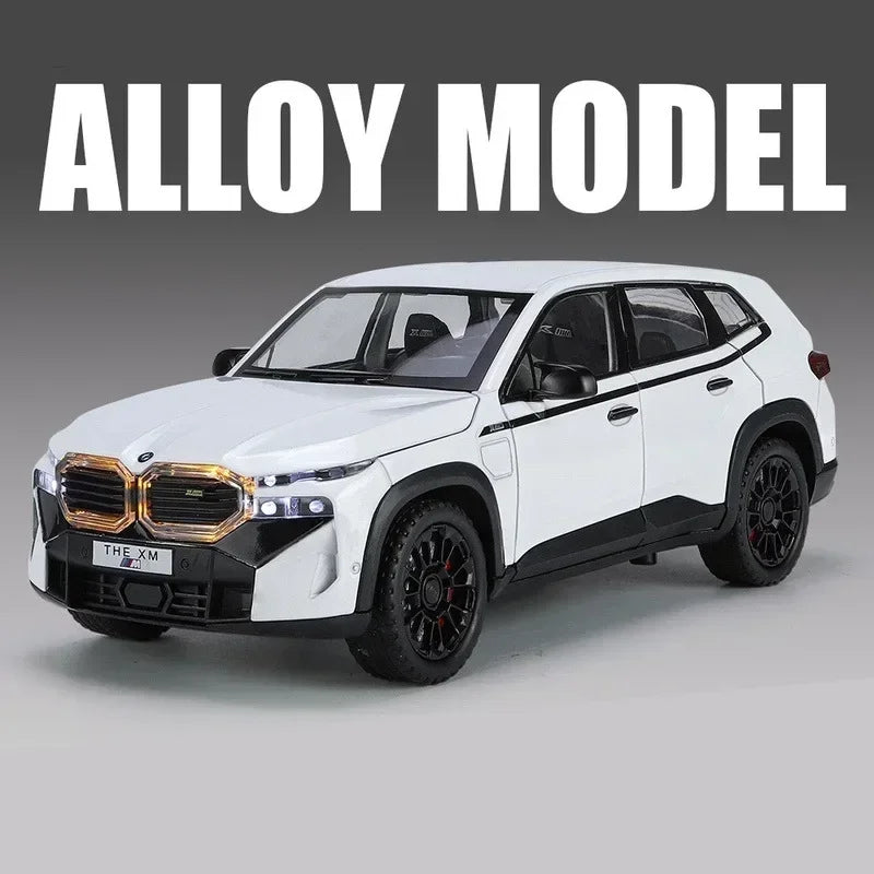1:24 XM X5 Alloy Sports Car Miniature Model Toy Diecasts Metal Sound and Light Pull Back Collection Vehicles for Childrens Gifts
