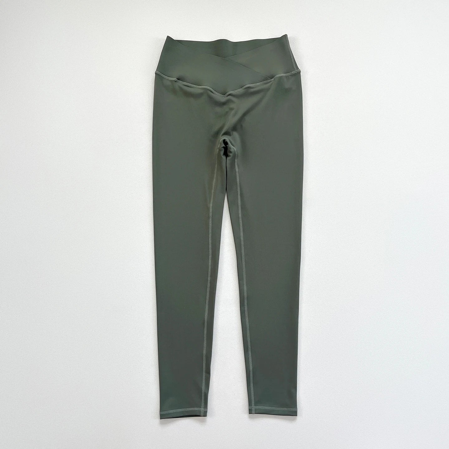 Cross Waist-Sculpting Yoga Miracle Pants, a must - have for sports. High elasticity, slimming and butt - lifting.