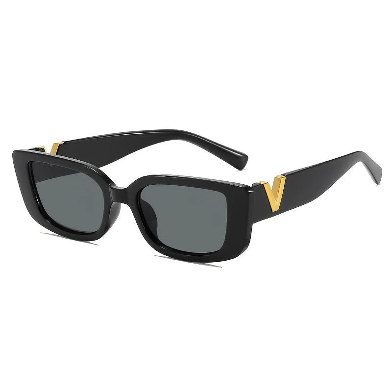 1 Pair of Retro Fashionable High-end Personalized Women's Glasses Suitable for Daily Wear and As Photography Accessories