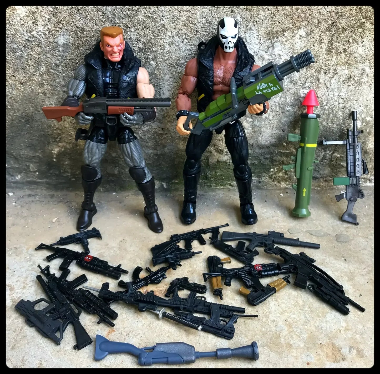Lot of Random Sword Machine Guns Weapons Weapon Suit for 6" Scale Action Figure