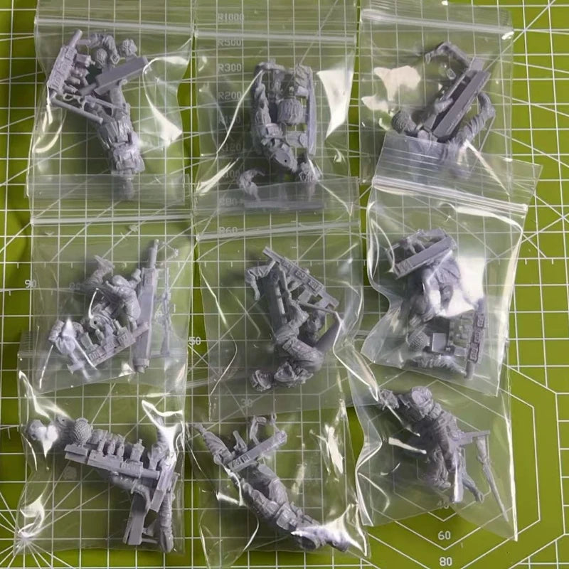 1:35 Die Casting Resin Model Assembly Kit, US 101st Airborne Division 9 People Unpainted