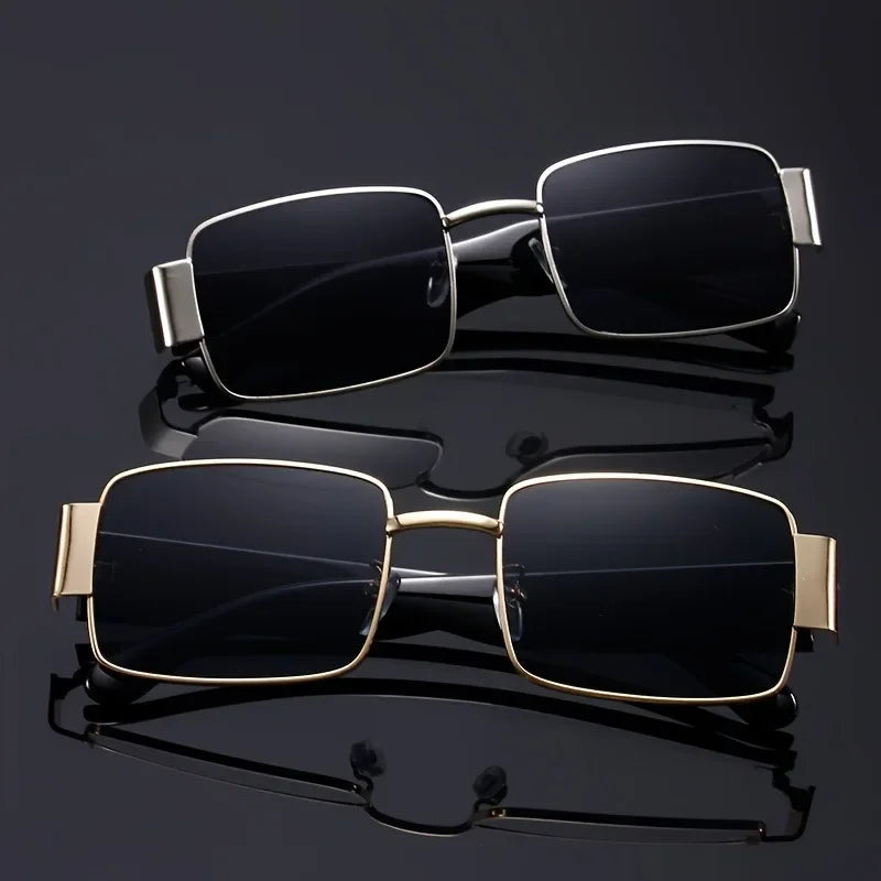 Luxury Vintage Style Large Frame Glasses - Golden & Black, High-Quality Polycarbonate Lenses, Ideal for Men & Women