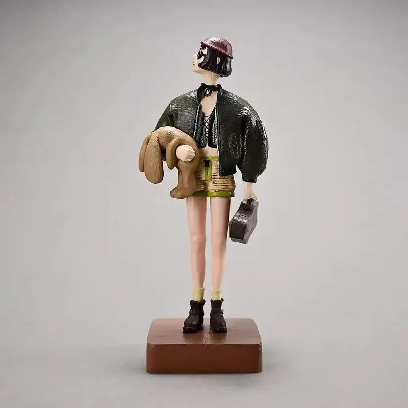 16cm Leon: The Professional Movie Peripheral Miniature Model Jean Reno Scenes