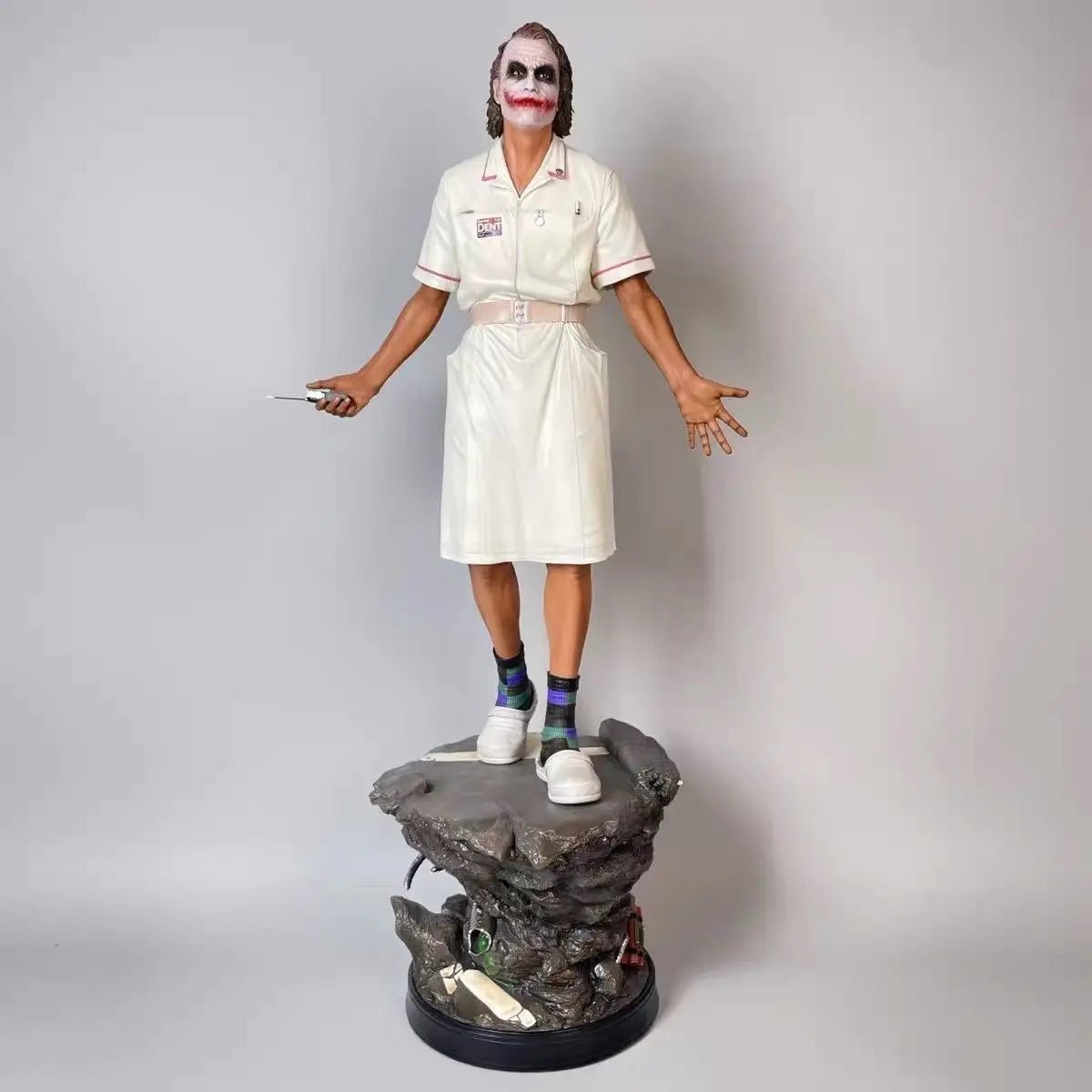 54cm Dc Heath Ledger Nurse Uniform Joker Series Figure Standing Scene Handmade