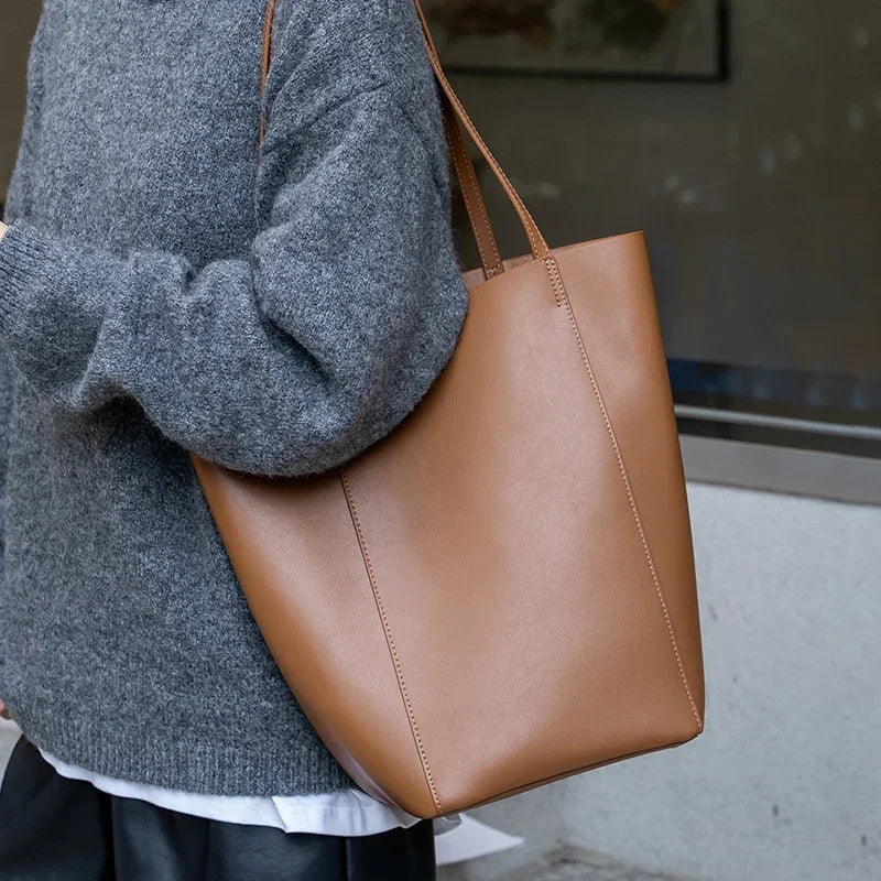 Genuine Cowhide Leather Tote Bag for Women Minimalist Large Capacity Shoulder Bag for Daily Luxury Soft Leather Bucket Bags