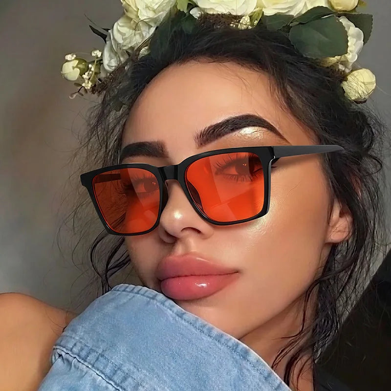 JNPCXI New Retro Rectangle Sunglasses Women Shades UV400 Fashion Rivets Men Punk Gradient Photochromic Color Sun Glasses