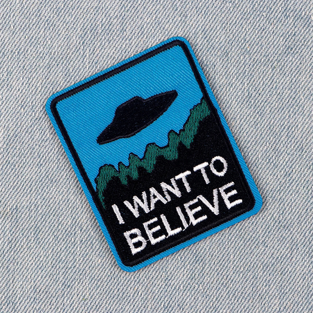 UFO Alien Embroidery Patch I WANT TO BELIEVE Iron On Patches For Clothing Thermoadhesive Patches On Clothes DIY Sew Badges