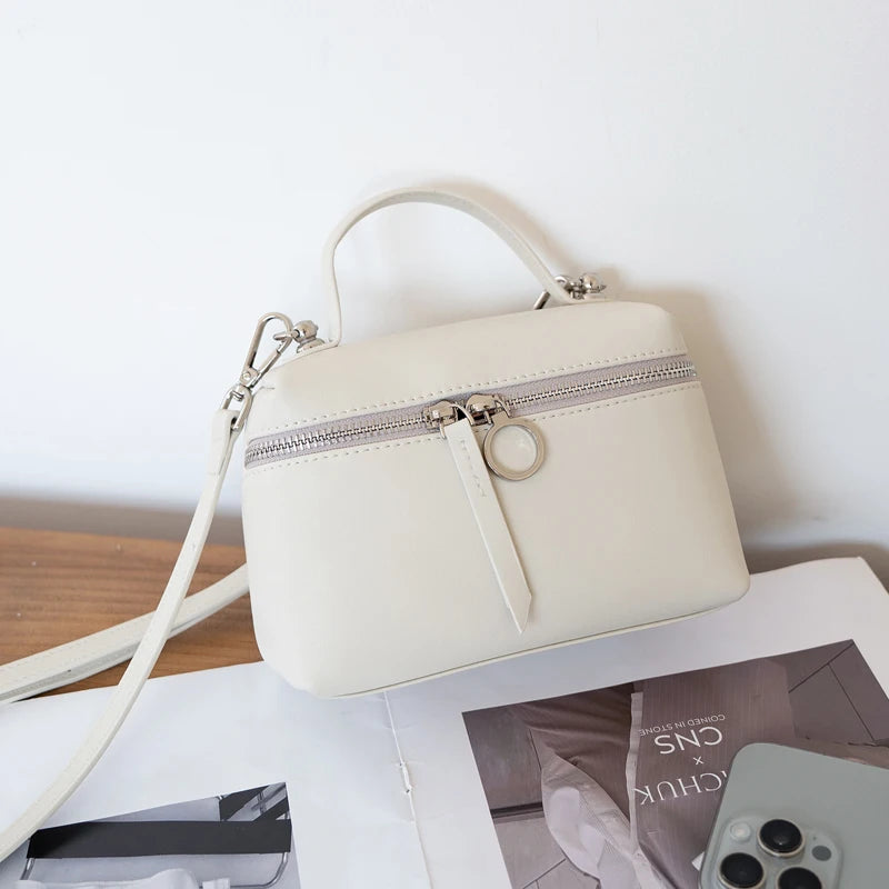 2026 New Genuine Leather Women bowling Tote Bag Soft Cowhide Leather Commute Shoulder Crossbody Bag Luxury Designer Handbags