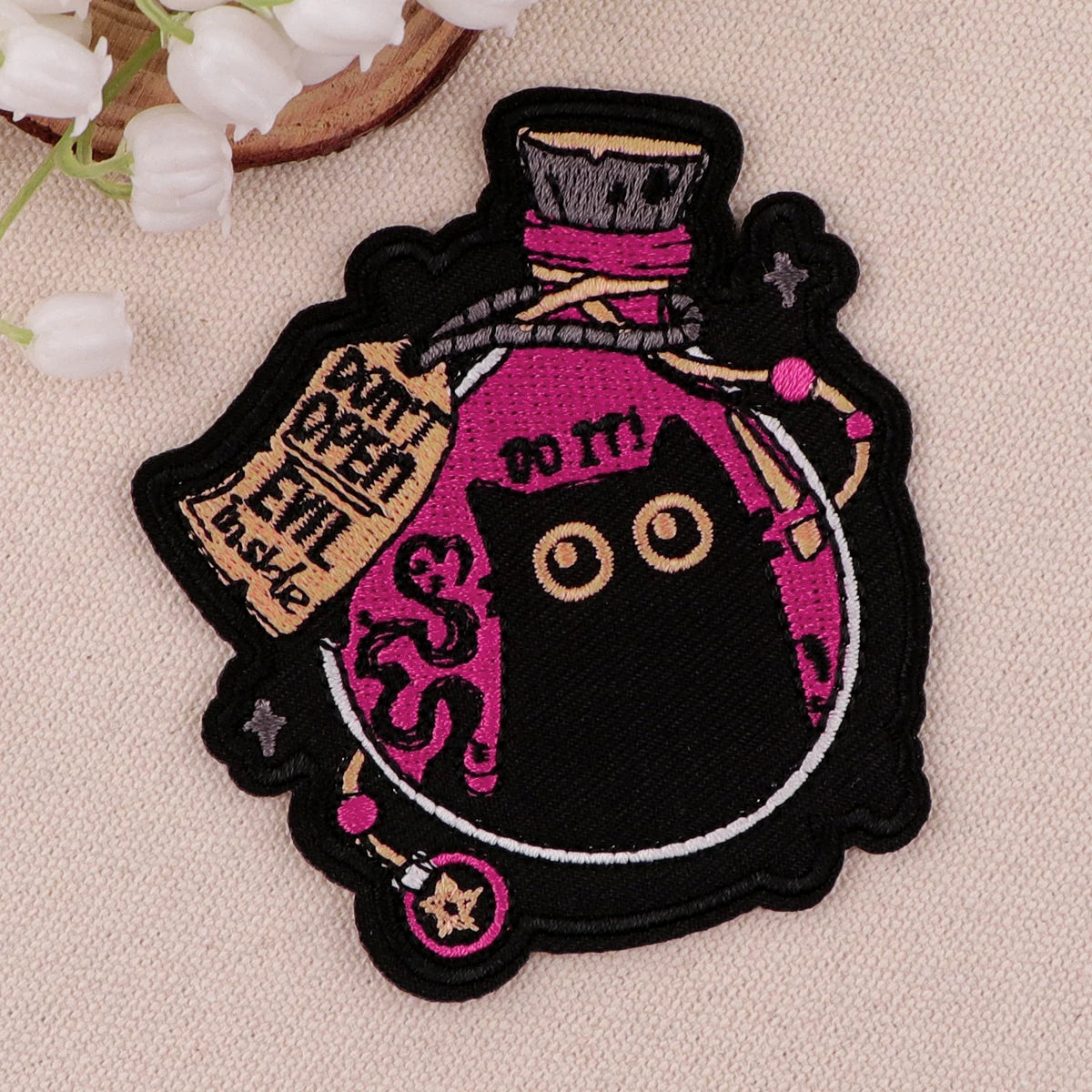 Witch Embroidery Patch Black Cat Iron On Patches for Clothing Thermoadhesive Patches Cartoon Patches On Clothes Badge DIY Sew
