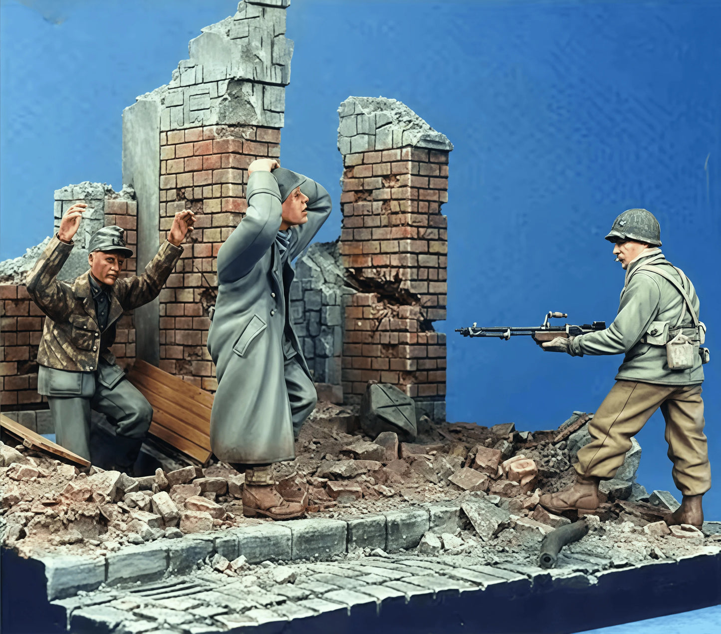 Precision 1/35 Resin Model Kit GK, Soldier Model in Combat, Unpainted (excluding Platform)