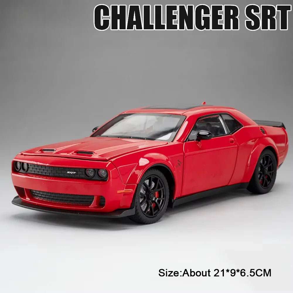 1:24 LYKAN SUPERCAR SRT Hellcat Model Toys Car Diecast Alloy Vehicle Doors Opened Sound Light Pull Back Rubber Tire Toy Gift Kid