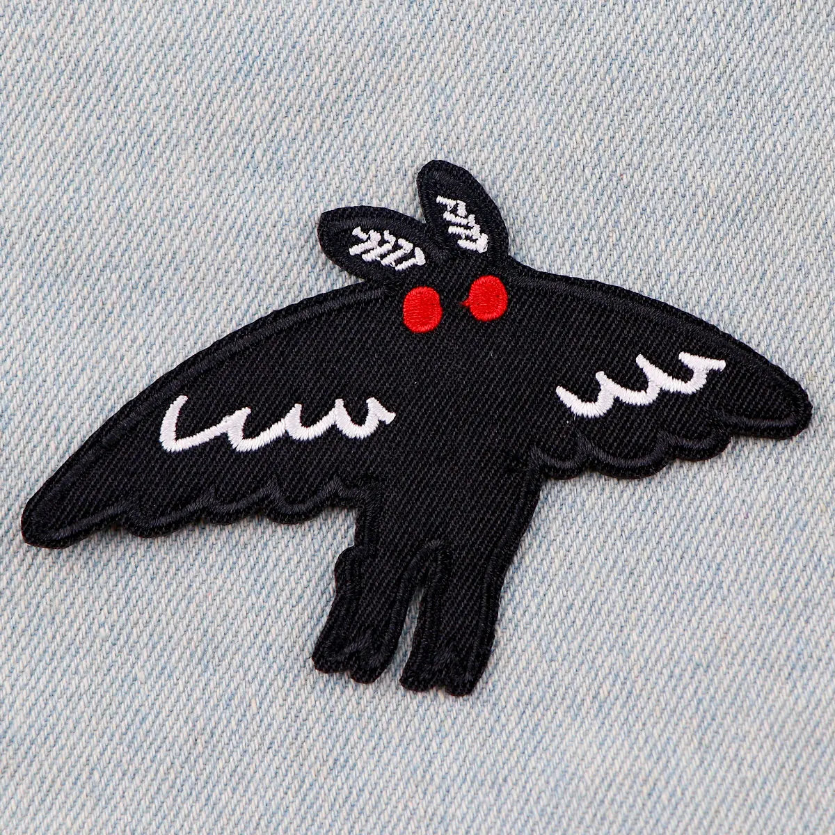 Black Moth Patch Punk Iron On Patches For Clothing Thermoadhesive Patches DIY Applique Embroidered Patch For Jackets Badges
