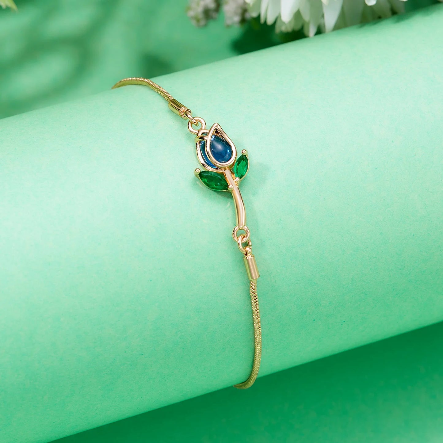 Light Luxury Zircon Tulip Flower Clavicle Chain Necklace for Women Elegant Brass Pendant  Bracelet Fashion Party Jewelry Gift
