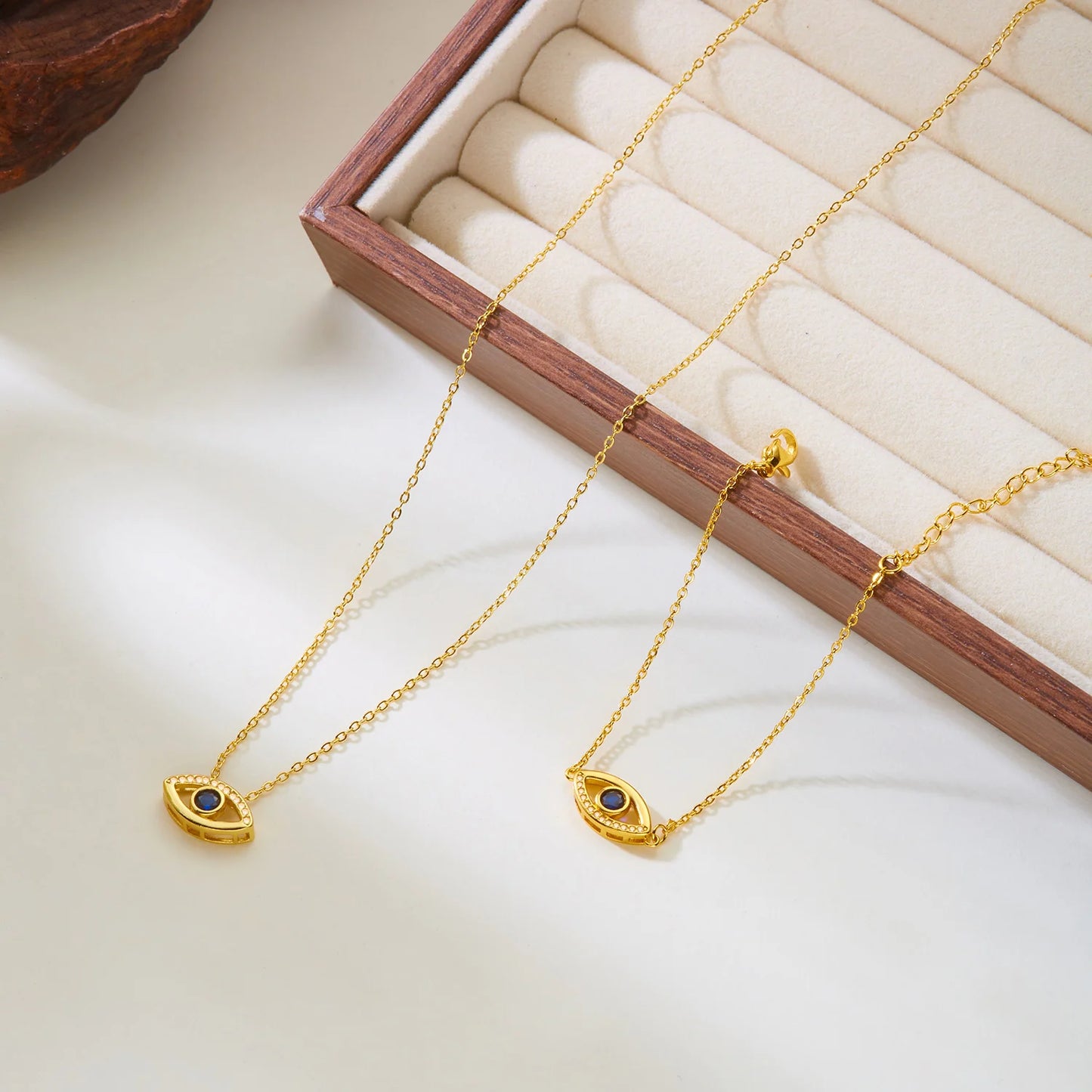 Turkish Lucky Evil Eye Pendant Necklace For Women Gold Color Luxury Inlaid Zircon Clavicle Chain Necklace Daily Party Jewelry