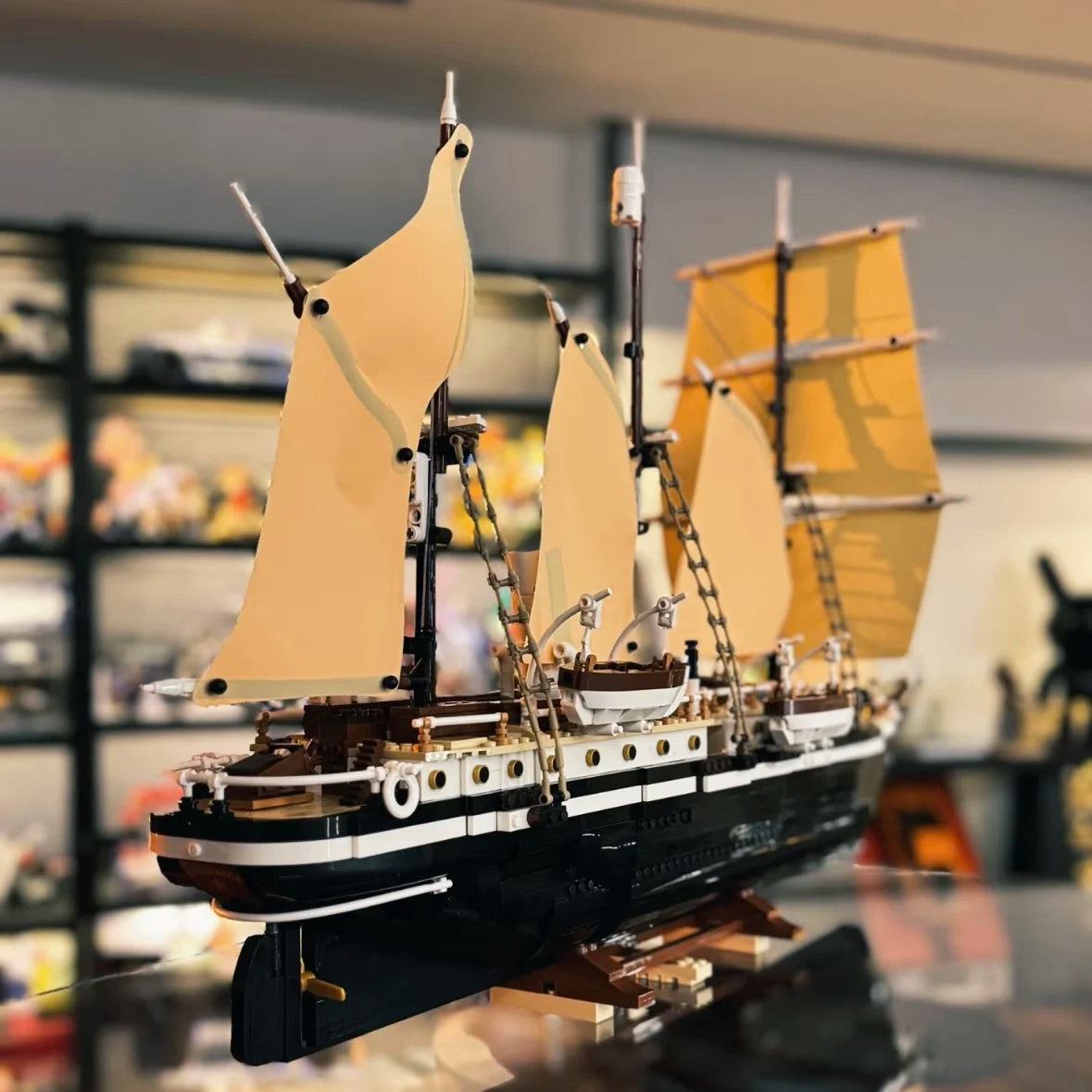 2025 The Endurance Explorer Ship Moc Building Blocks Diy Assemble Bricks Toys