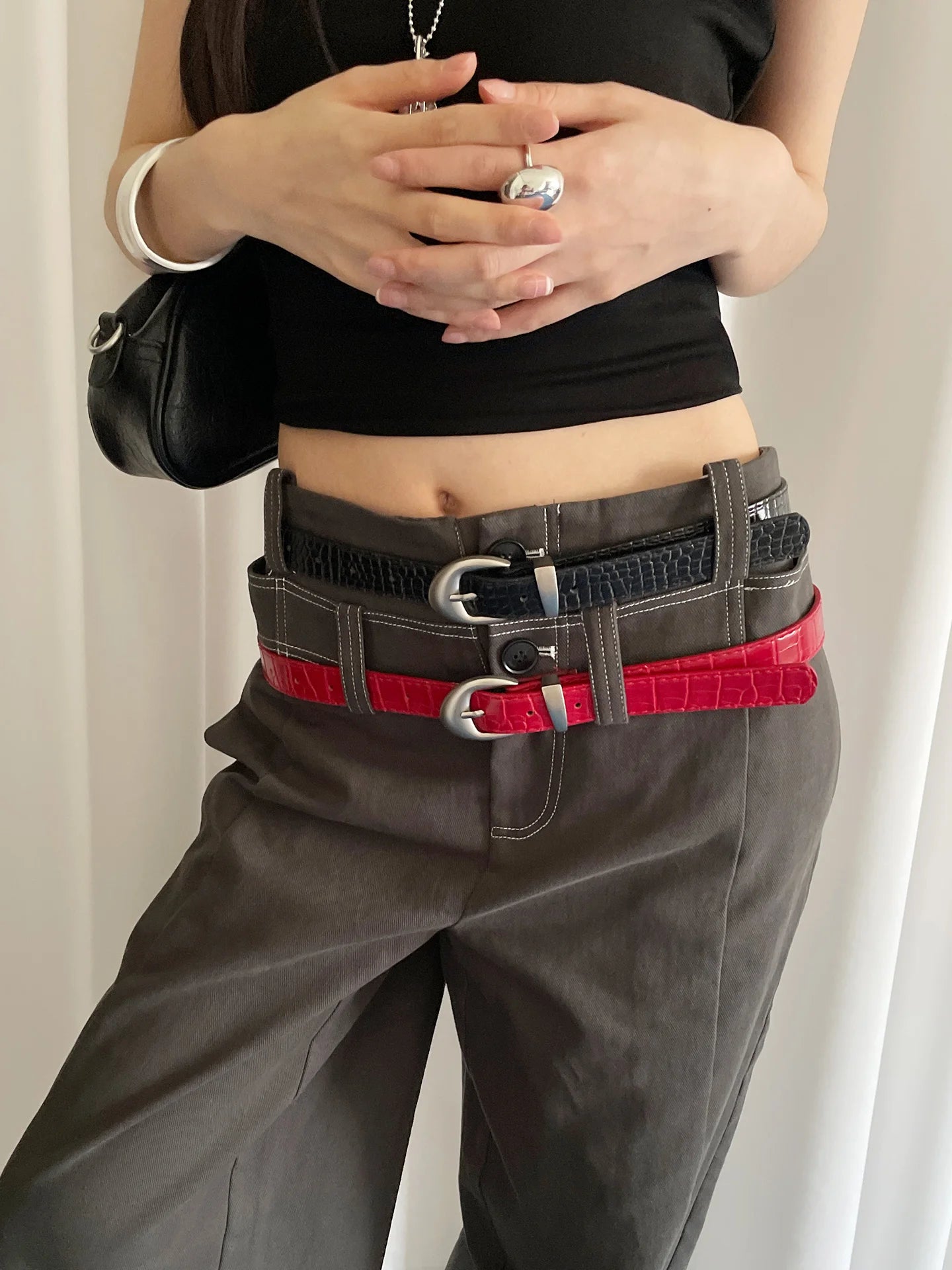 High-End Crocodile Pattern Red Thin Belt For Women 2025 New Niche Fashion Belt For Skirts And Jeans