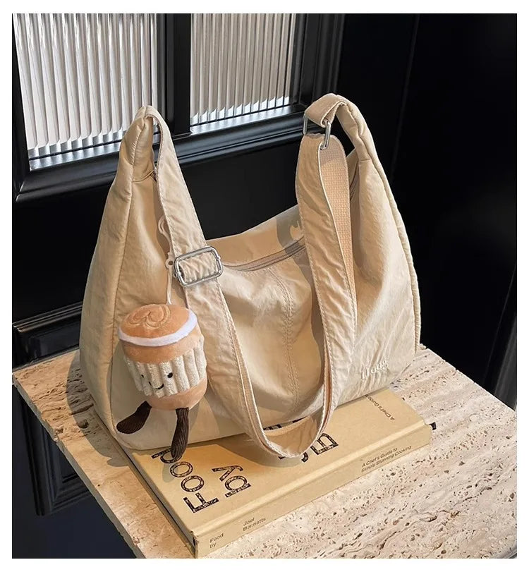 White Women Japan Hobo Embroidery Shoulder Bag Versatile Waterproof Commuter Bag