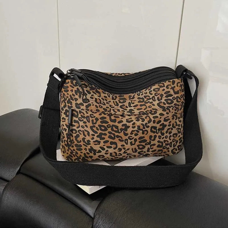 Small Niche Design Retro Leopard Print Autumn and Winter New Large Capacity Commuter Bag Crossbody Single Shoulder Exquisite
