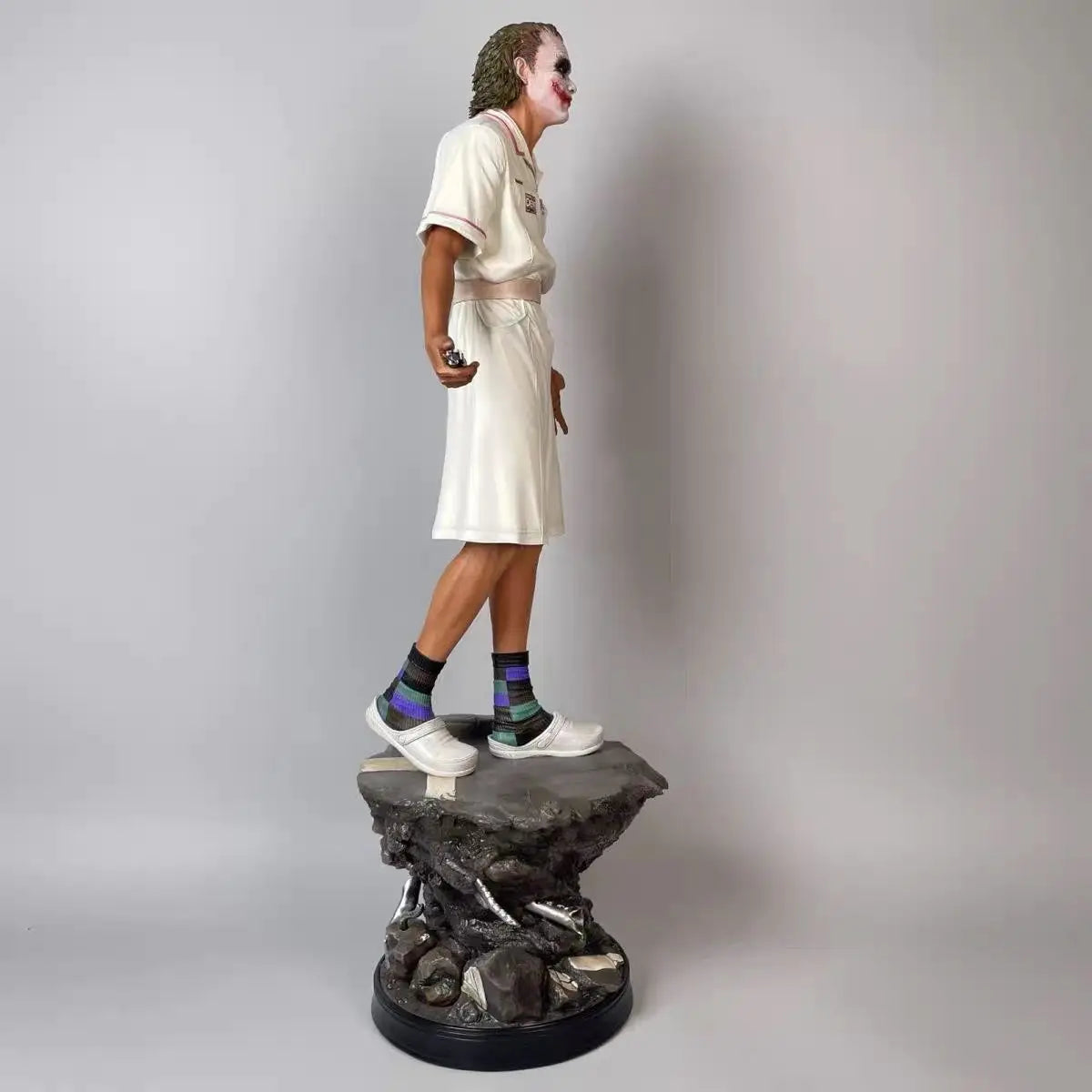54cm Dc Heath Ledger Nurse Uniform Joker Series Figure Standing Scene Handmade