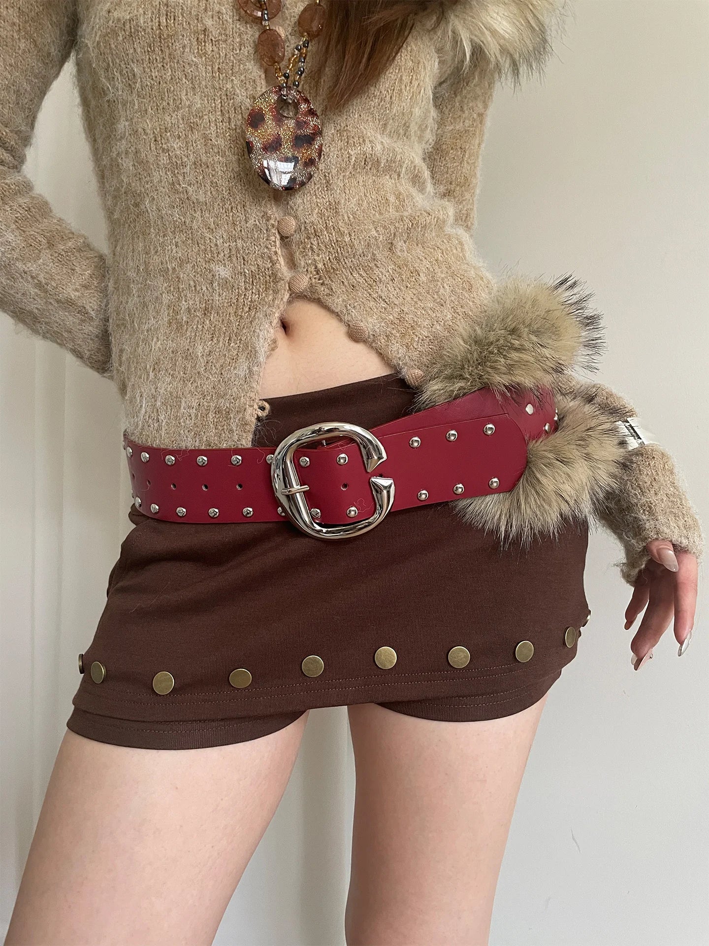 High-End Faux Fur Patchwork Red Wide Belt For Women Heavy-Duty Punk Style Rivet Waist Belt With Skirt Belt