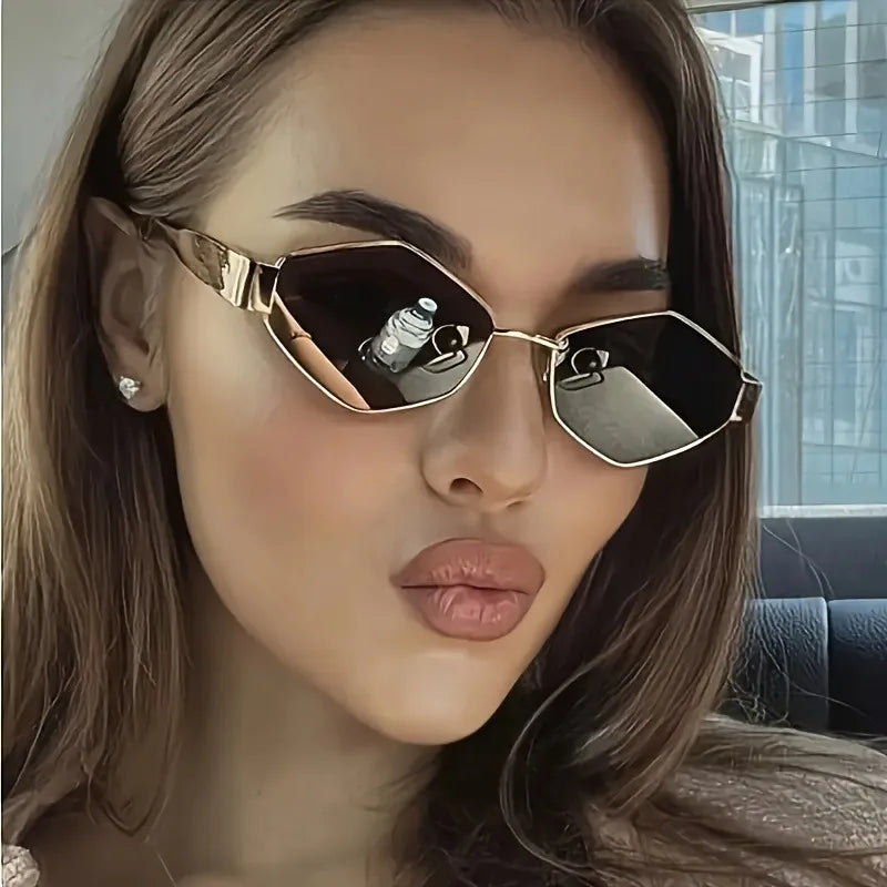 2PCS Ladies' Retro Hexagonal Gold Frame Fashionable Glasses Trendy Glasses Lightweight for Daily Wear Suitable for Parties