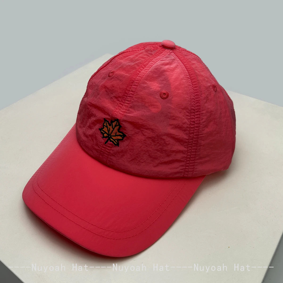 New Unisex Quick Drying Korean Embroidered Maple Leaf Baseball Hats Sunshade Simple Breathable Peaked Caps Versatile Fashion ins