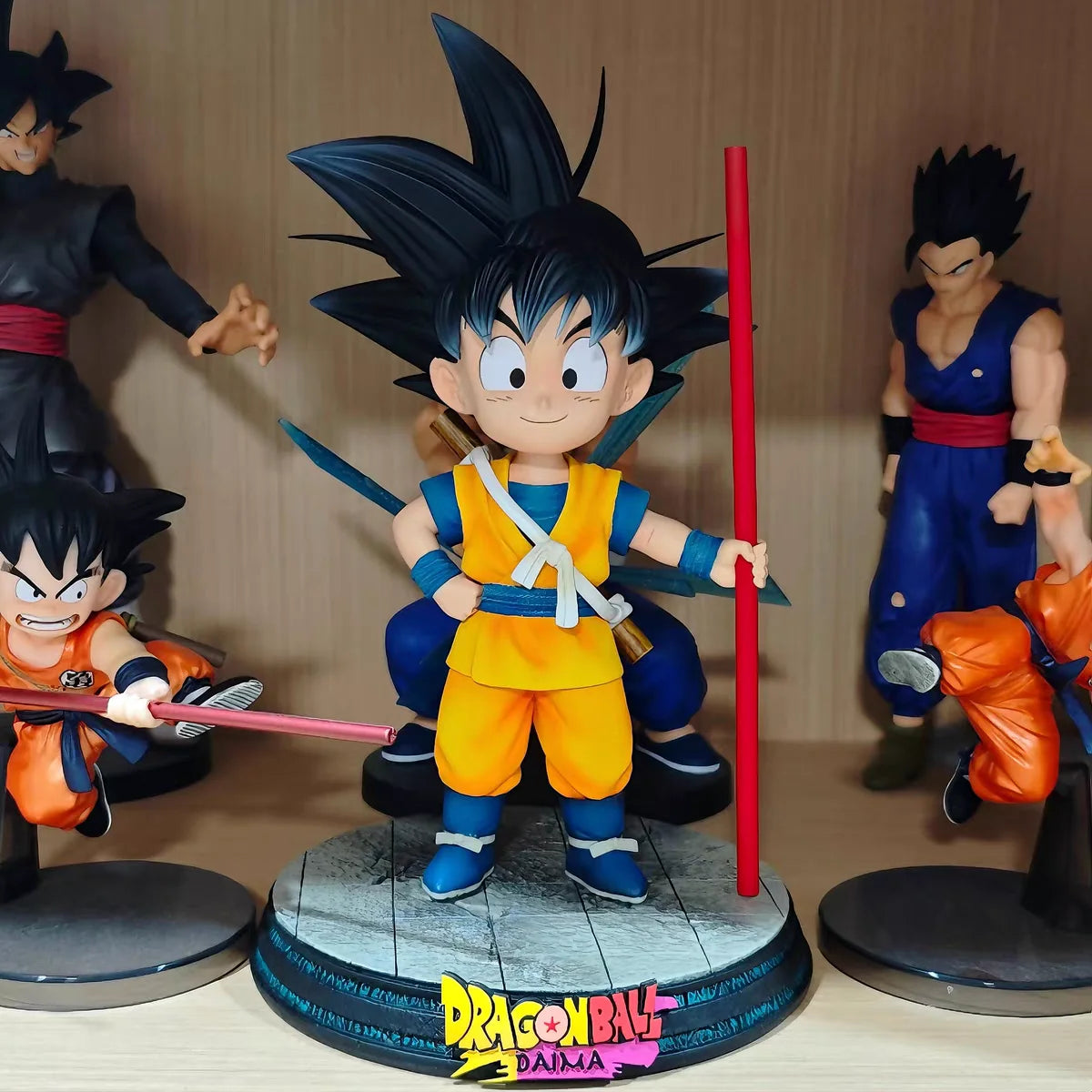 17cm - 7inch Dragon Ball Stand, Son Goku Baton Action Figures, PVC Model Statue