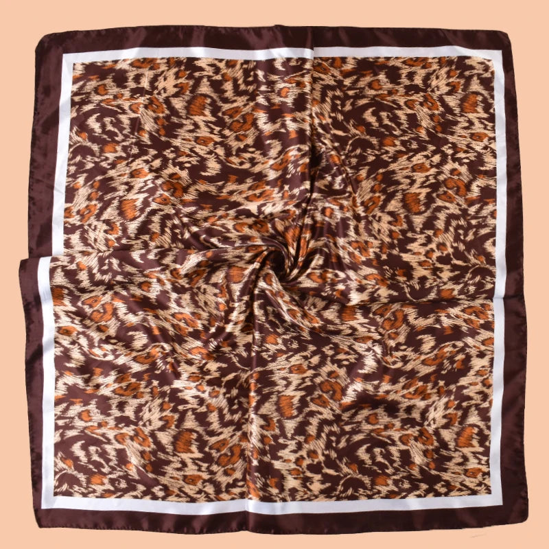 1 pc Women's Large Square Scarf with Leopard Print, Fashionable Silk Scarf, Versatile and Casual