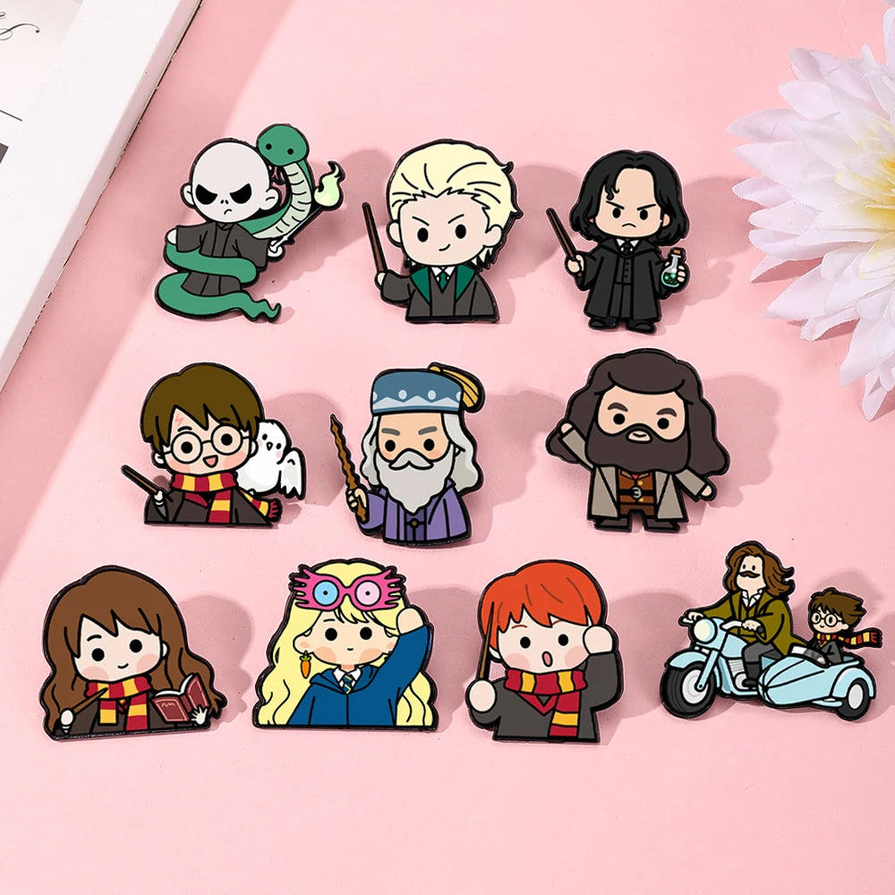 10pcs Cartoon Character Enamel Pins Cute Collectible Lapel Badges Children's Gift Jewelry for Backpacks