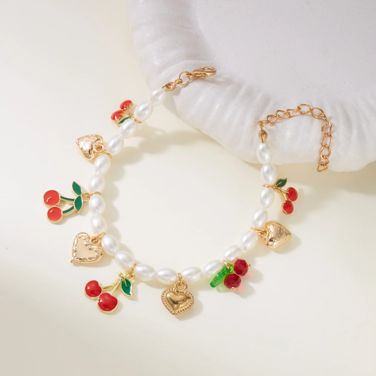 Dainty Sweet Fruit Cherry Heart Charms Pendant Necklace For Women Elegant Imitation Pearl Choker Neck Chain Jewelry Party Gift