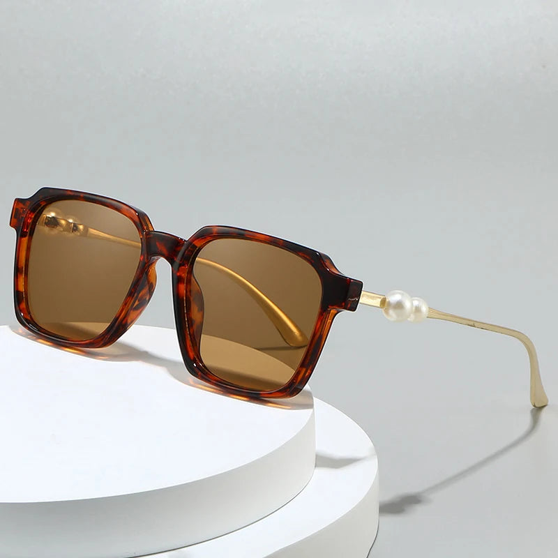 JNPCXI New Luxury Square Pearl Decorated Women's Sunglasses Fashionable UV400 Casual Sun Glasses