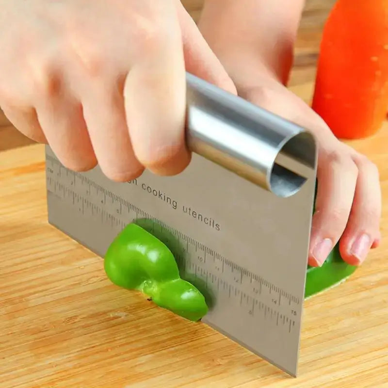 1pc, Stainless Steel Dough Scraper with Cutter, Pastry Chopper for Baking, Kitchen Gadgets and Accessories