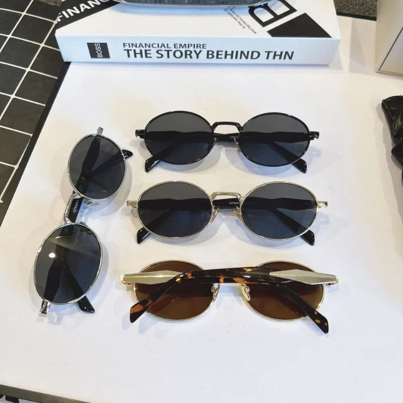 Vintage Sunglasses for Women, UV400 Metal Oval Frame Retro Shades
