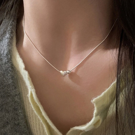 Sweet Simple Tiny Heart Shaped Necklace for Women Fashion Elegant Temperament Clavicle Chain Choker Jewelry Valentine's Day Gift