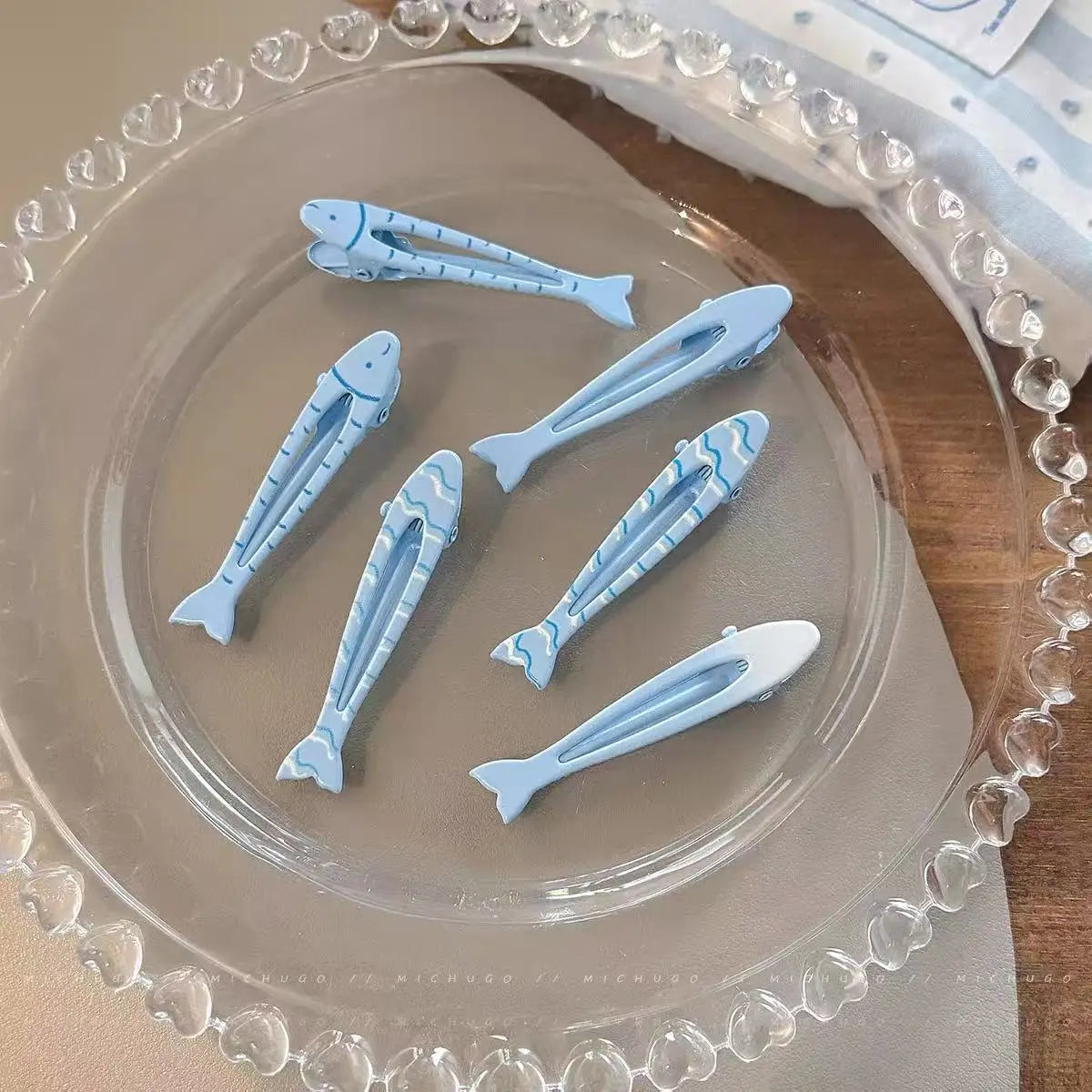 4pcs/set Cute Blue Yellow Small Fish Hair Clips For Women Side Clip Duckbill Clip Fashion Girl Hairpin Hair Accessories