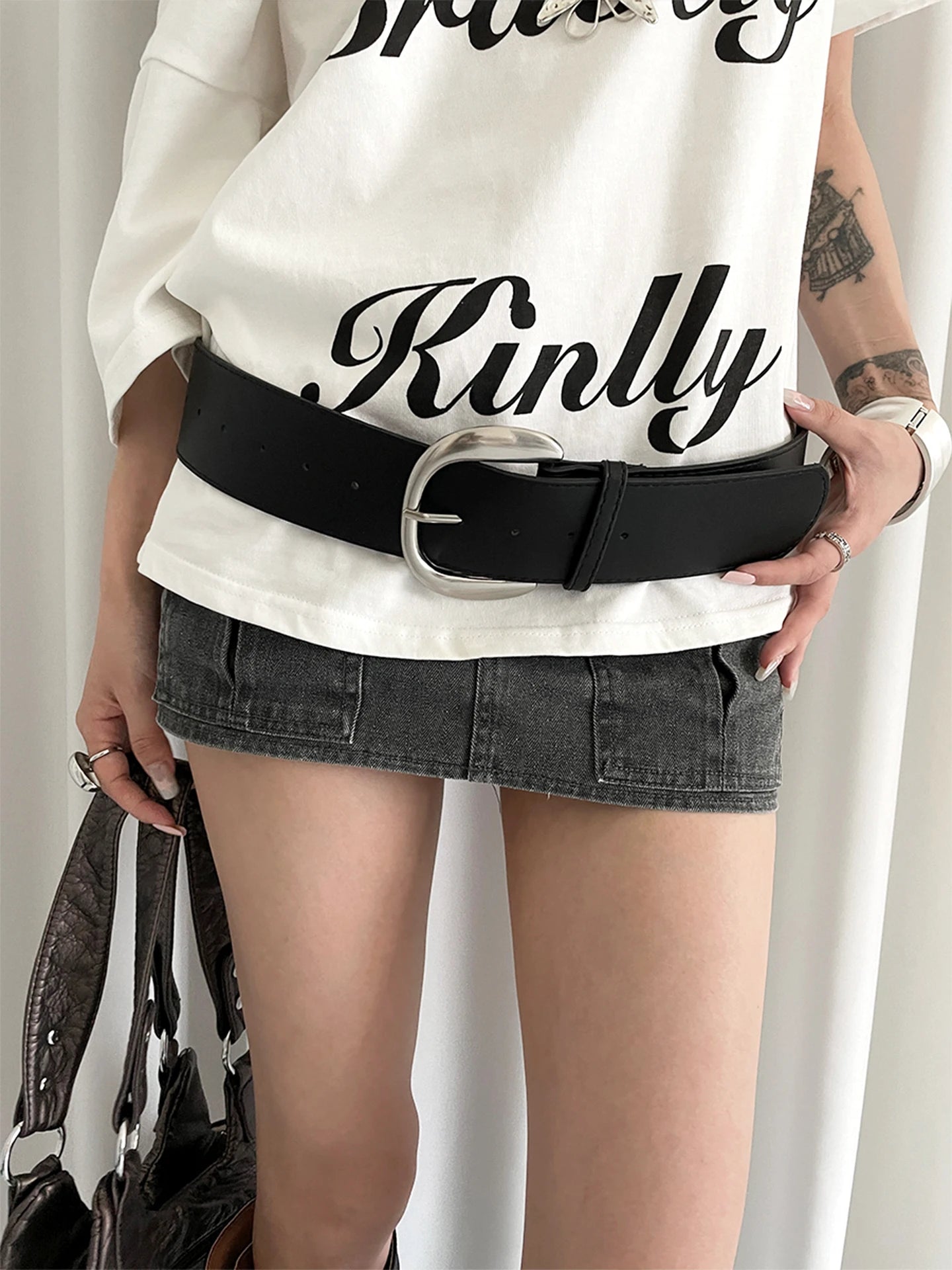 High-End Wide Belt For Women Minimalist White Waist Cincher With Belt Decoration For 2025 New Arrivals