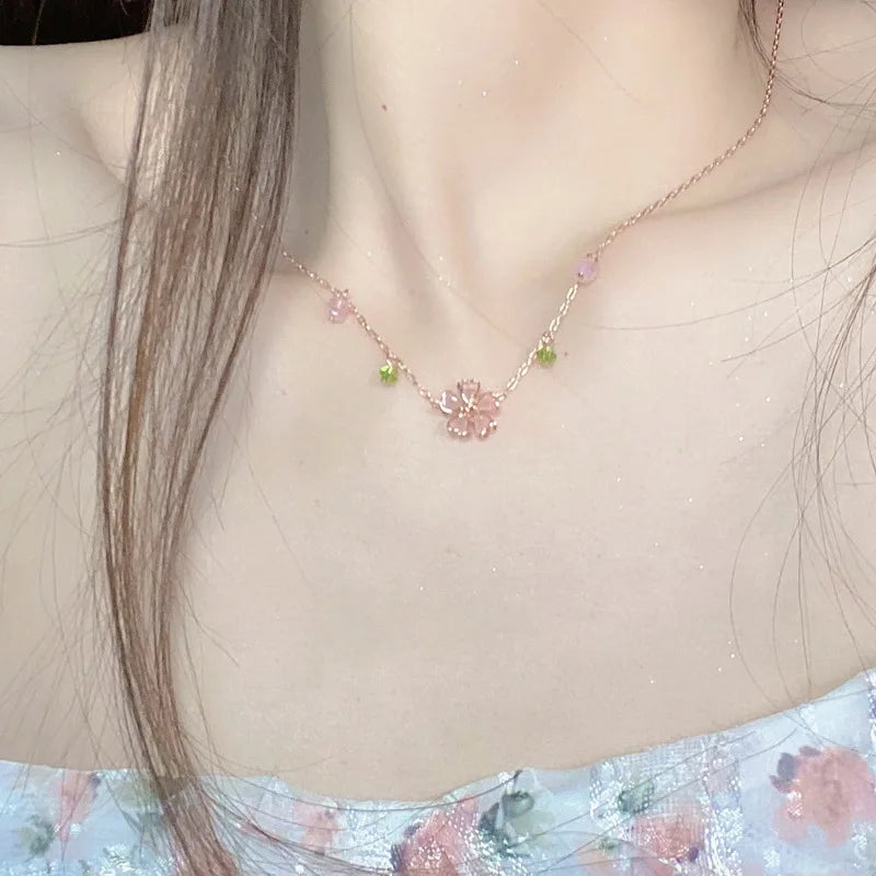 Korean Sweet Cherry Blossom Zircon Pendant Necklace Luxury Crystal Flower Clavicle Chain Necklace for Women Wedding Jewelry Gift