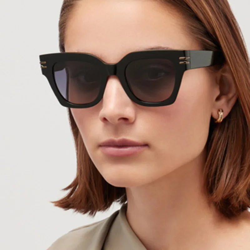 JNPCXI Ins Popular Fashion Square Women Sunglasses Retro Rivets Men Trending Sun Glasses Gradient Shades UV400