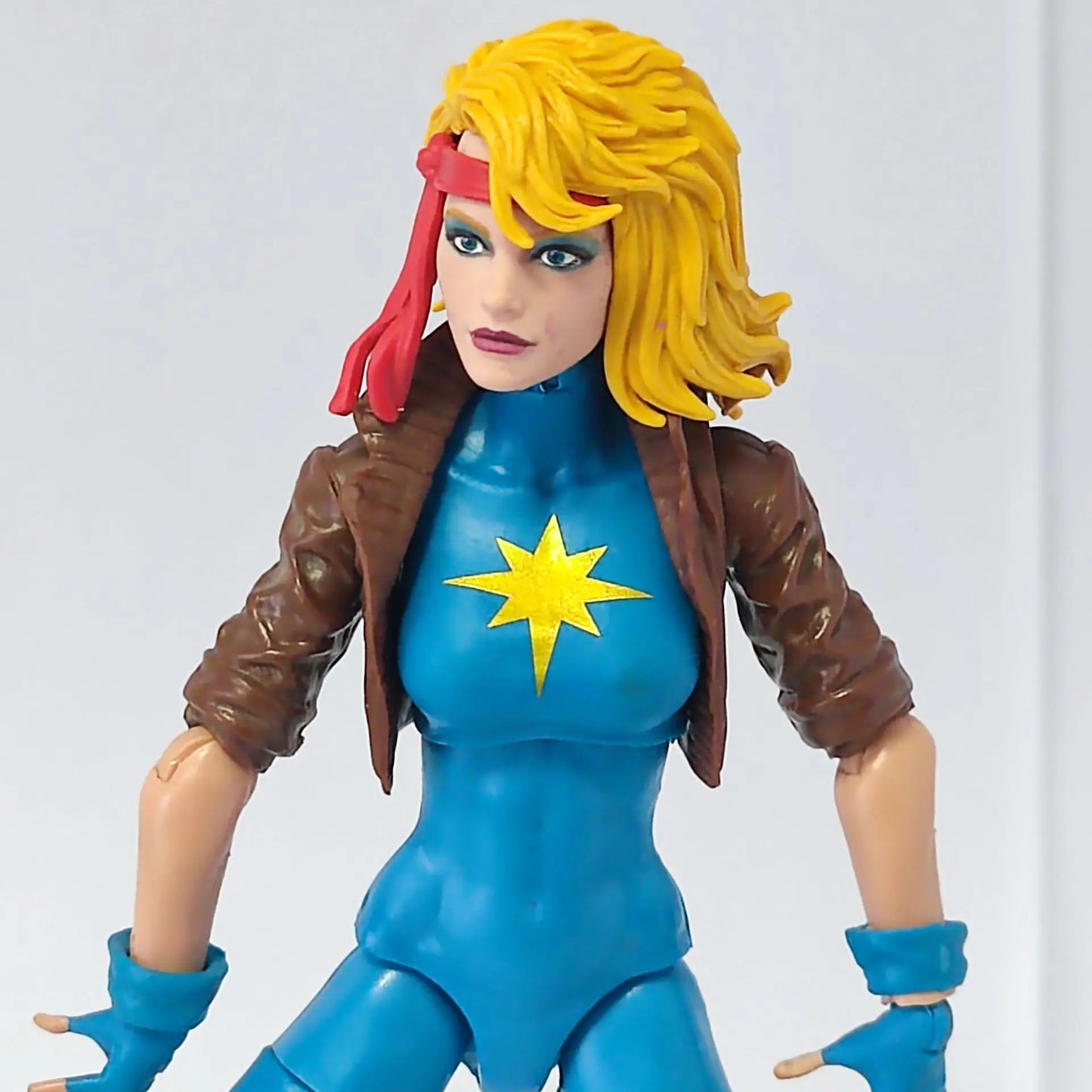 Marvel Legends X-Men Uncanny Retro Series Dazzler Body With Mojoworld Series Head 6" Loose Action Figure