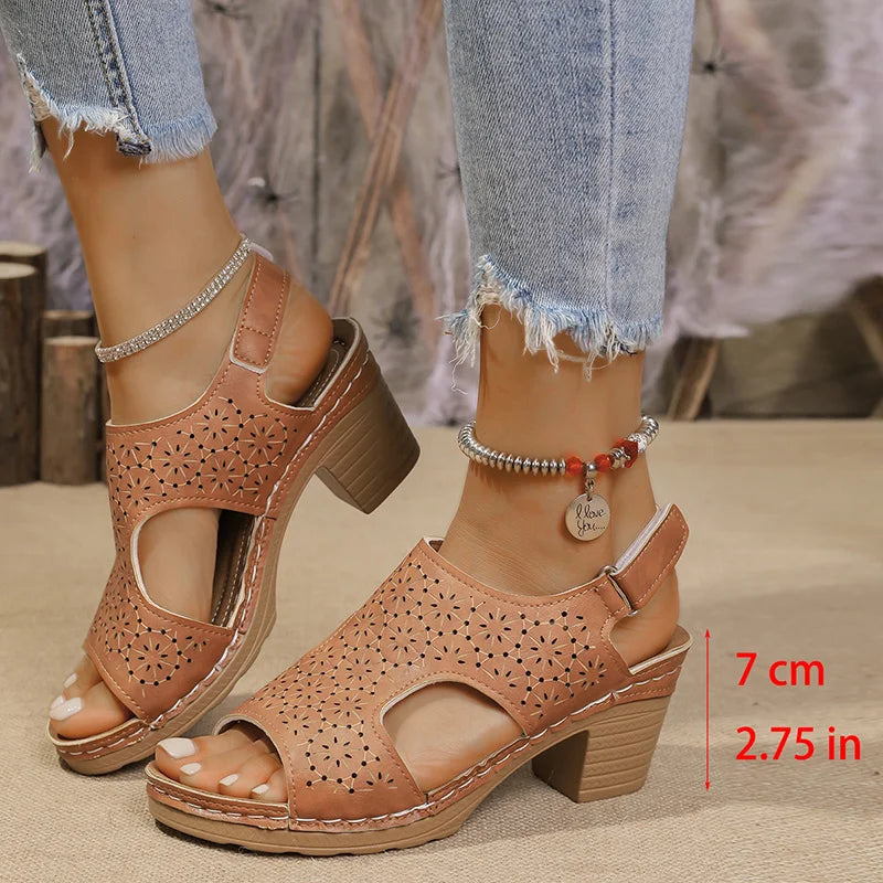 Hollow Out Women's High Heels Sandals Summer Hook Loop Thick Heeled Platform Sandles Casual Anti-Slip Beach Sandals Plus Size