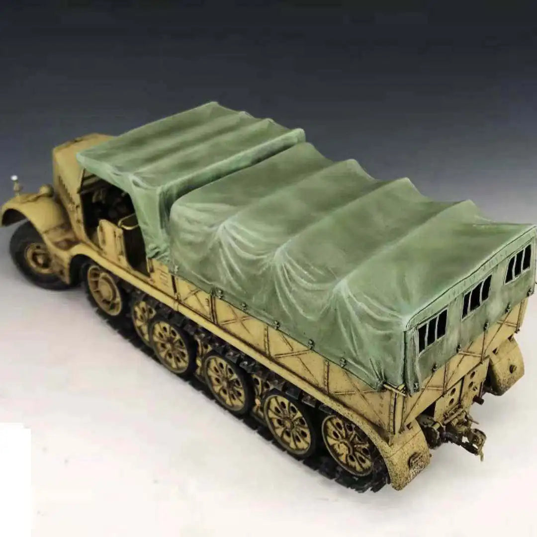 1:35 Cast Resin Model Assembly Kit, GK, FAMO18T Transport Vehicle Cab and Cargo Warehouse Tarpaulin, Unpainted