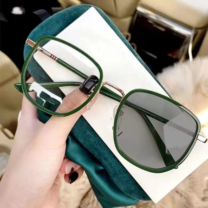 Anti Radiation Photochromic Eyeglass for Women/Men Replaceable Lens Eyeglasses Frames Retro Aesthetic Glasses