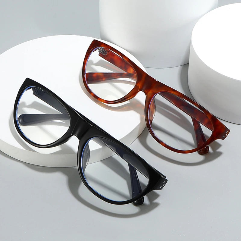 JNPCXI New Fashion Pilot Cat Eye Sunglasses Women Retro Rivets Shades UV400 Men Clear Lens Frame