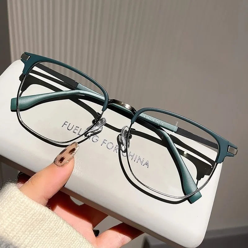 Women Anti Blue Light Glasses Men Vintage Computer Men Eyeglasses Optical Glass Plain Frame Gaming Spectacles Eyewear for Men
