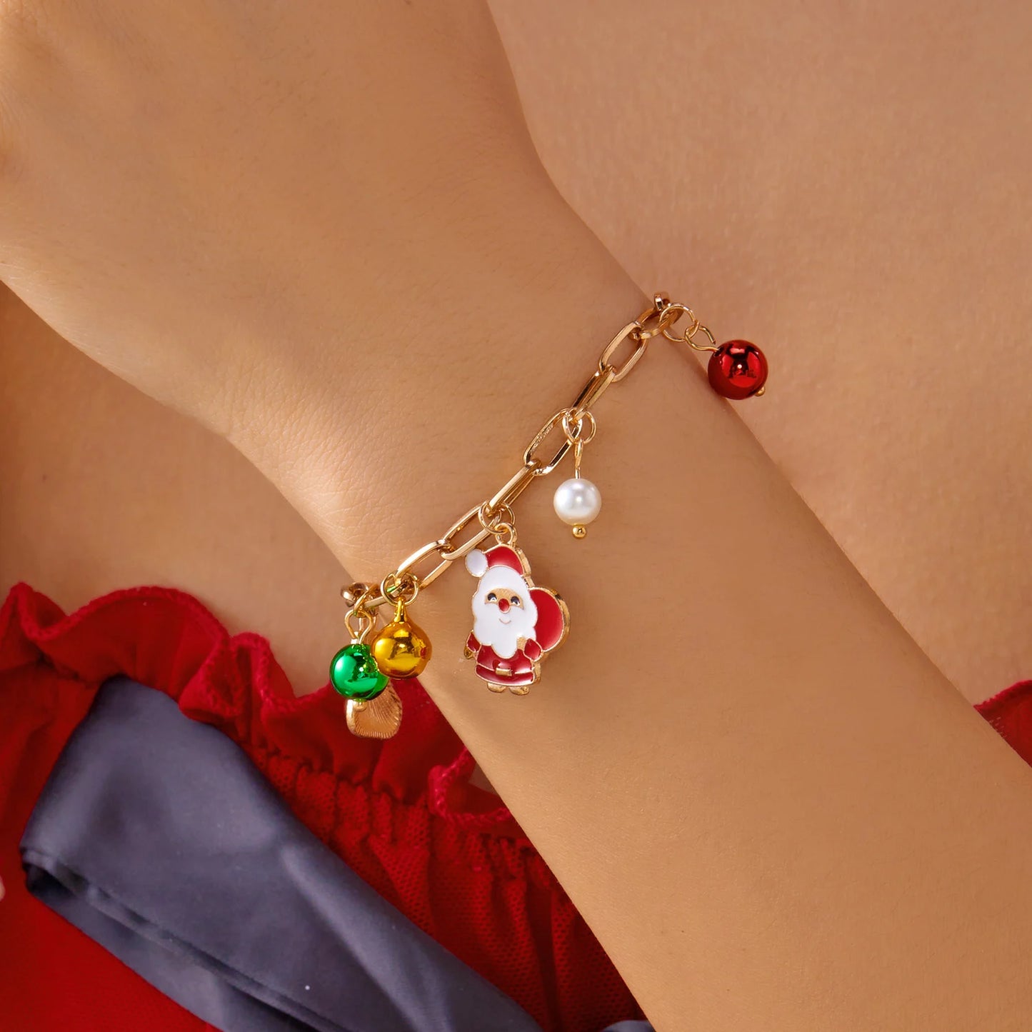 Fashion Santa Claus Snowman Christmas Tree Snowflake Pendant Necklace For Women Gold Color Metal Chain Choker Jewelry Xmas Gifts