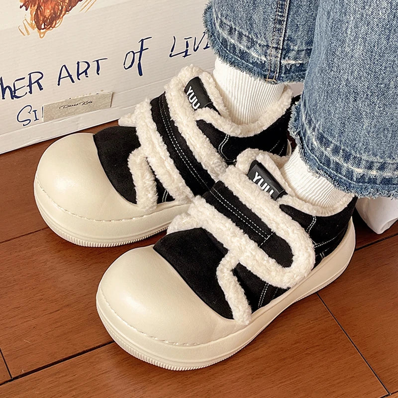 Cute Big Toe Platform Snow Boots Women Thick Bottom Non Slip Cotton Padded Shoes Woman Comfort Thicken Plush Warm Winter Shoes