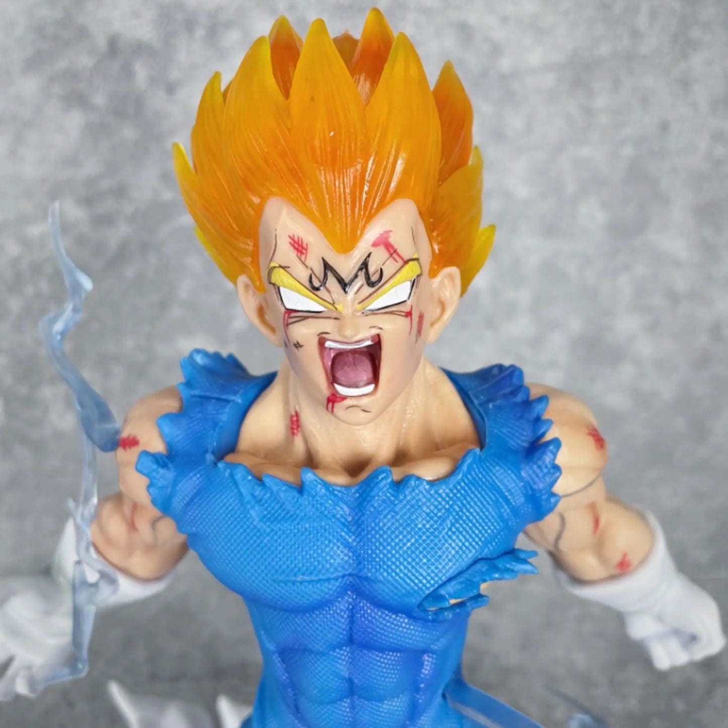11"Dragon Ball Self Destructing Vegeta Demonized Vegeta Action Figure PVC Model